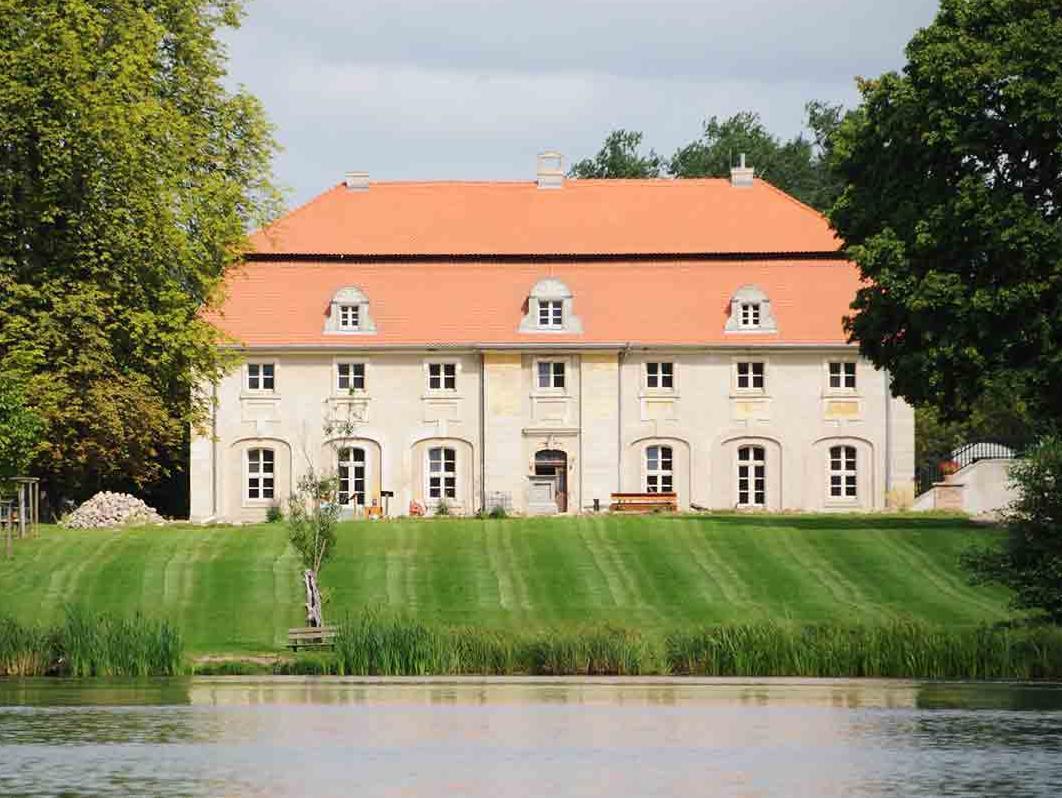 Landhotel Gut Suckow Flieth Екстериор снимка